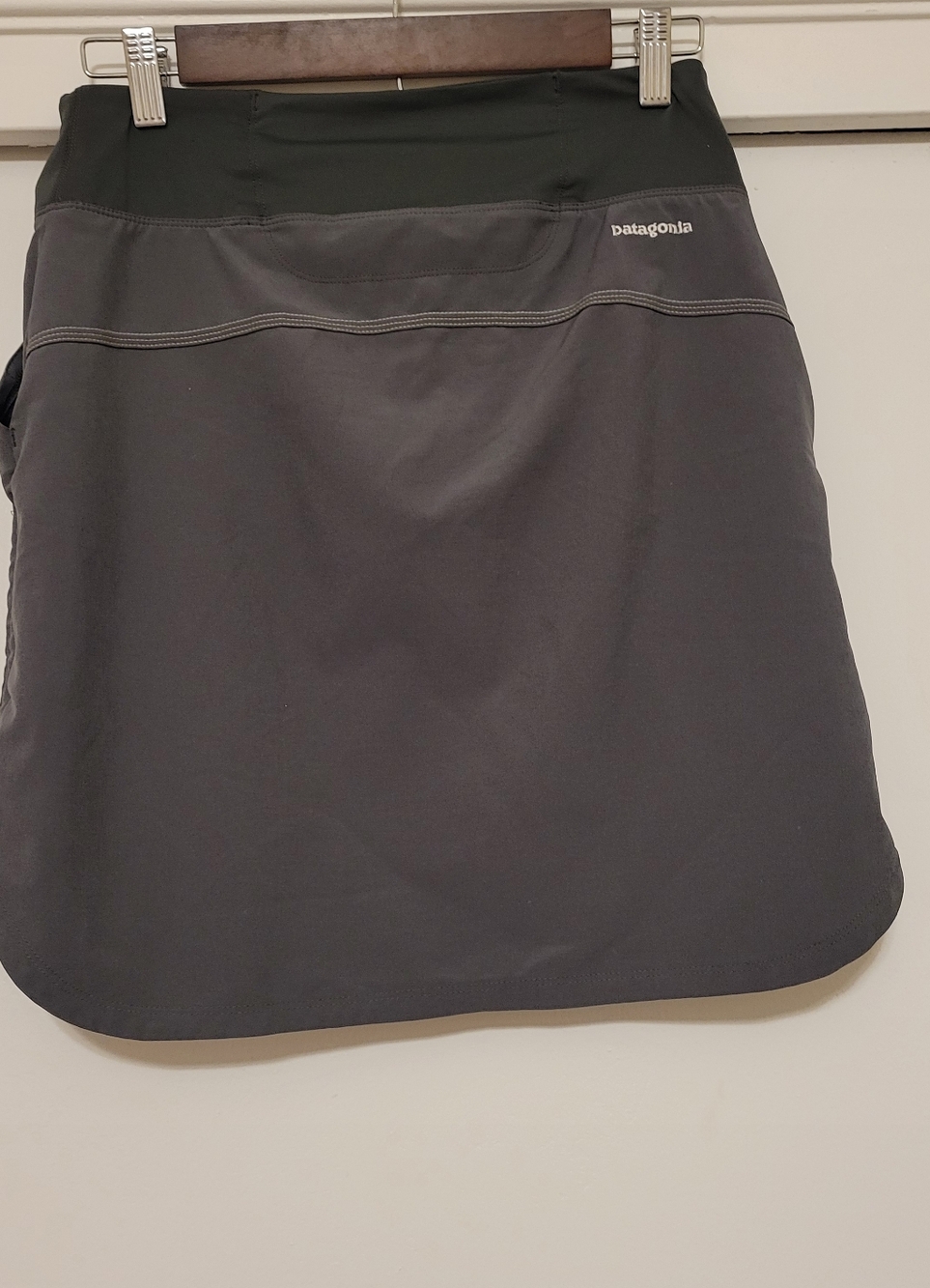 Patagonia Skort Womens XS Gray Athletic Hiking Trail Skirt Shorts